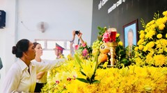 153 đoàn viếng nguyên Chủ tịch nước Trần Đức Lương tại Quảng Ngãi