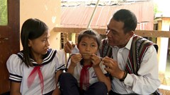 Tâm huyết với truyền thống văn hóa dân tộc Hrê