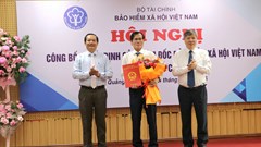 Bảo hiểm xã hội Việt Nam công bố quyết định công tác cán bộ khu vực XXI
