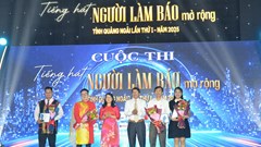 Cuộc thi Tiếng hát người làm báo Quảng Ngãi mở rộng