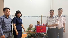 Bộ Tư lệnh Vùng Cảnh sát biển 2 với đồng bào dân tộc, tôn giáo