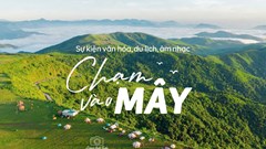 Đêm nhạc “Chạm vào mây” ở xã  Đặng Thuỳ Trâm