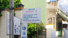 Bé trai 14 tháng tuổi bị bảo mẫu bạo hành đã tử vong