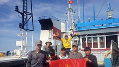 Chi đội Kiểm ngư 3 giúp ngư dân yên tâm vươn khơi, bám biển