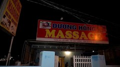 Triệt phá một tụ điểm mại dâm núp bóng cơ sở massage