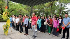 Báo Văn Hóa tri ân các Anh hùng liệt sĩ tại Quảng Trị