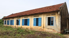 Trường xuống cấp, nguy cơ đổ sập vào mùa mưa bão