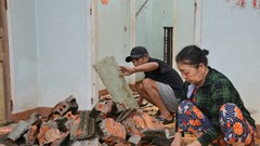 Người dân Quảng Ngãi kể lại giây phút kinh hoàng trận lốc xoáy cuốn phăng nhà cửa