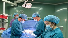 Hi hữu bé gái 6 tuổi ở Quảng Ngãi mang búi tóc 0,5 kg trong dạ dày