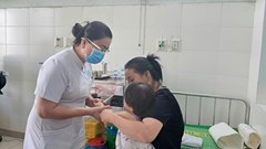 Gia tăng bệnh truyền nhiễm, Quảng Ngãi ghi nhận nhiều ca tay chân miệng