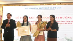 Trao giải thi sáng tác kịch bản phim truyện, phim tài liệu về 100 năm Ngày thành lập Đảng