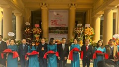 Tưng bừng khai mạc Triển lãm “95 mùa Xuân có Đảng”