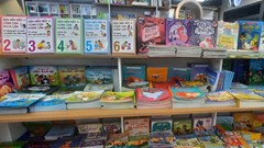   Bài 1 - Hành trình từ in đến… tặng!