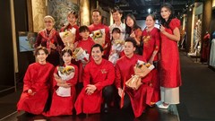 Đông đảo khán giả giao lưu với đoàn làm phim “Lật mặt” 