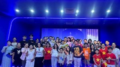 Nhiều khán giả không cầm được nước mắt khi xem phim về thời thơ ấu của Bác Hồ