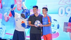 Văn Quyết, Tuấn Hải, Xuân Mạnh mang thông điệp về sức khoẻ tới người chơi bóng đá