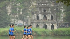 Standard Chartered Marathon Di sản Hà Nội 2024 thu hút hơn 18.000 VĐV