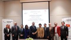 Chủ tịch Ủy ban Paralympic Quốc tế làm việc với Ủy ban Paralympic Việt Nam