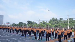  Hơn 1.000 người tham dự Ngày Quốc tế Yoga lần thứ 11 năm 2025 tại Bình Dương