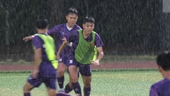 Đội dự tuyển U18 Việt Nam tập buổi đầu tiên tại Seoul