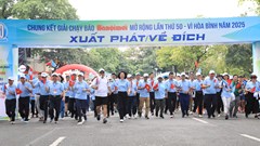 Hơn 3.000 vận động viên thi chung kết Giải chạy Báo Hà Nội Mới 2025