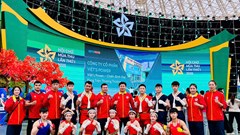 Dàn “sao” thể thao Việt Nam tỏa sáng tại Hội chợ mùa Thu 2025  