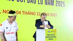 Giao hữu bóng đá chung tay ủng hộ đồng bào thiệt hại do mưa lũ