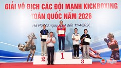 Kickboxing Việt Nam thăng hoa tại Hát Môn (Hà Nội)