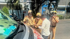 Chấn chỉnh tình trạng lắp đặt, sử dụng còi, đèn ưu tiên không đúng quy định