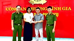 Bỏ quên gần 80 triệu ở ATM, nhận lại nhờ tấm lòng cô giáo tốt bụng