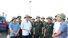 Chủ tịch tỉnh Thanh Hóa yêu cầu di dời dân trước 6 giờ khi bão số 5 đổ bộ