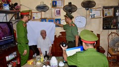 Thanh Hóa dẫn đầu cả nước phát Thẻ đảng viên gắn chíp hiện đại