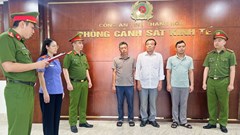 Bắt nguyên Chủ tịch xã và 2 Giám đốc doanh nghiệp vì lập khống hồ sơ nghiệm thu 177m đường