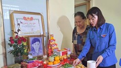 Từ mâm cơm gắn kết đến bữa cơm tri ân