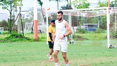 Sau cựu tuyển thủ Ai Cập, CLB Thanh Hóa thử việc tiền vệ Croatia cao 1,87 m