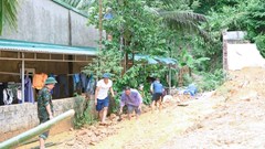 Thanh Hóa sơ tán hàng trăm hộ dân, mưa lớn gây ngập nhiều diện tích sản xuất