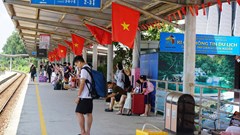 Hết kỳ nghỉ 2.9, ga Thanh Hóa nhộn nhịp hành khách lên tàu