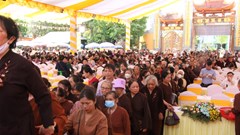 Đông đảo tăng ni, phật tử dự Đại lễ Phật đản tại Thái Nguyên