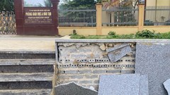 Trung tâm văn hóa huyện Tuần Giáo được đầu tư 65 tỉ đồng mới khánh thành đã xuống cấp