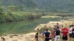 Rủ nhau tắm suối, 3 học sinh tử vong thương tâm