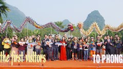 Đón đoàn khách “xông đất” năm mới tại Di sản Phong Nha - Kẻ Bàng