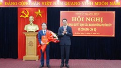 Ông Phan Mạnh Hùng giữ chức Bí thư Thị ủy Ba Đồn
