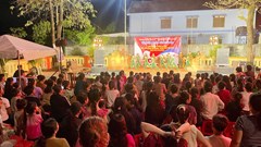 Mang lời ca, thước phim lên với đồng bào vùng cao dịp lễ 30.4