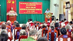 Bộ trưởng Nguyễn Văn Hùng thăm, tặng quà người có công tại Quảng Trị