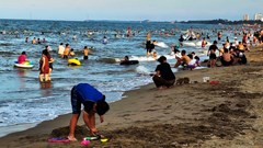 Cảnh báo lừa tiền đặt cọc du khách ở Cửa Lò