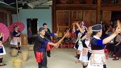 Chim đầu đàn trên “cổng trời” Mường Lống
