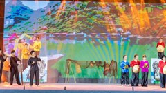 Liên hoan nghệ thuật dân gian “Việt Nam - những sắc màu di sản“