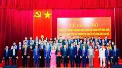 Công bố thành lập thành phố Vinh mới, 6 cán bộ xin nghỉ hưu trước tuổi