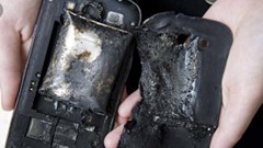 Nam thanh niên bị thương tích nặng do điện thoại phát nổ 