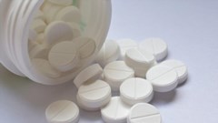 Hai trẻ nguy kịch vì ngộ độc quá liều viên paracetamol
